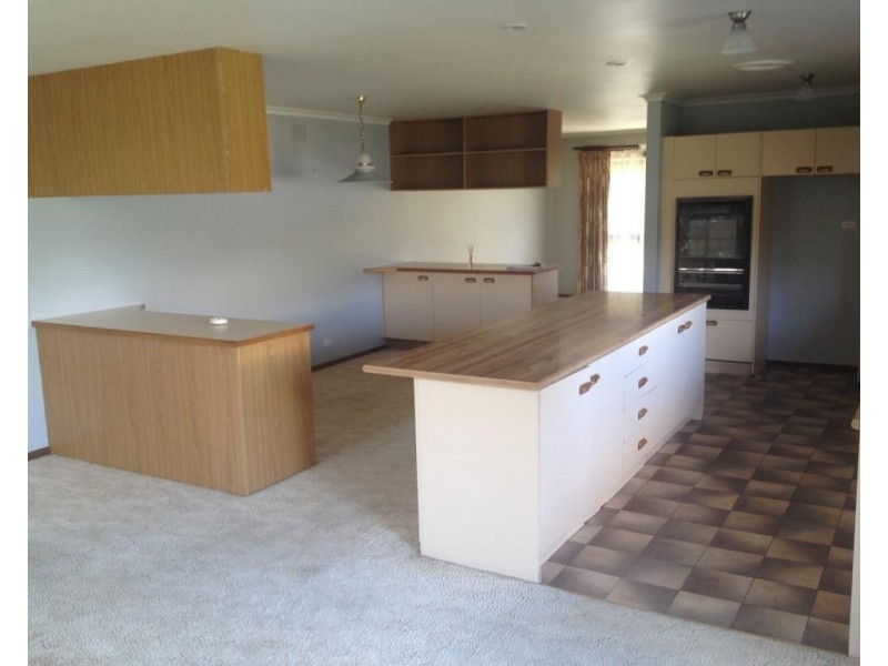 6 Bayview Road, Mornington VIC 3931