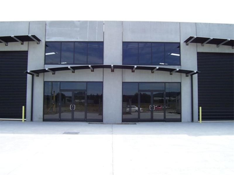 1 & 2/8 Thamer Street, Rosebud VIC 3939