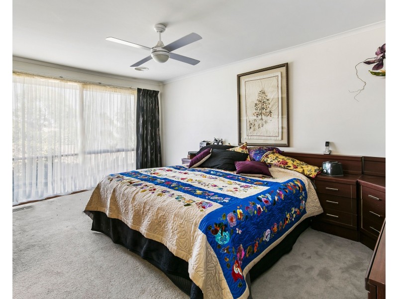 34 Hakea Drive, Mount Martha VIC 3934