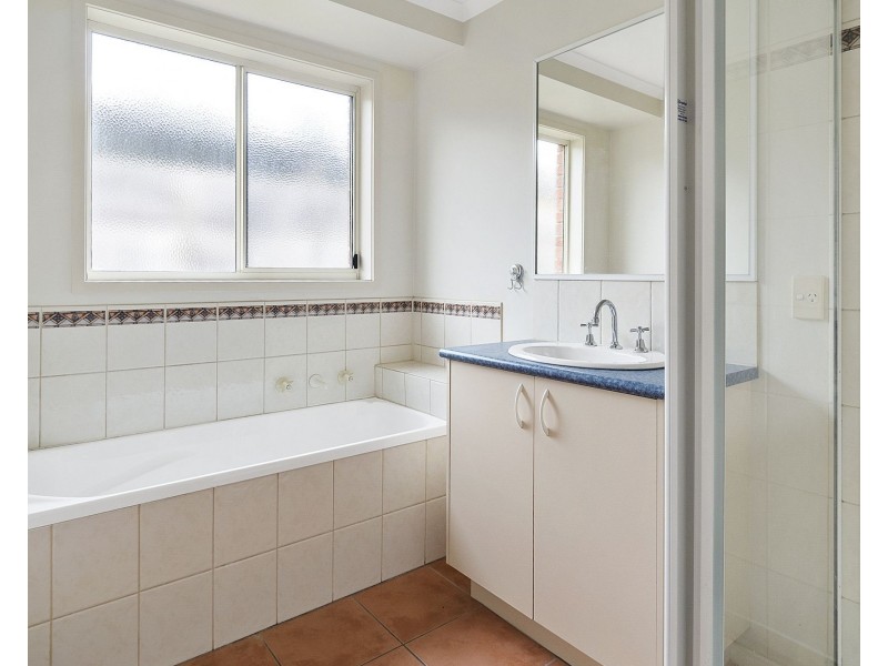 11 Dale Court, Mount Martha VIC 3934