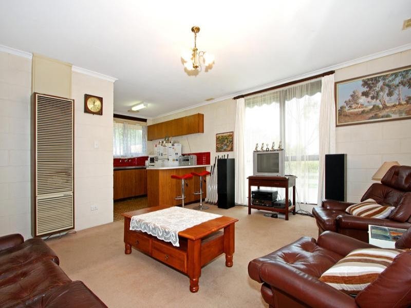 1/15 Lucerne Avenue, Mornington VIC 3931