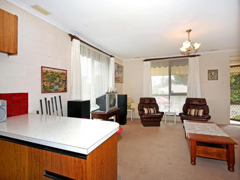 1/15 Lucerne Avenue, Mornington VIC 3931