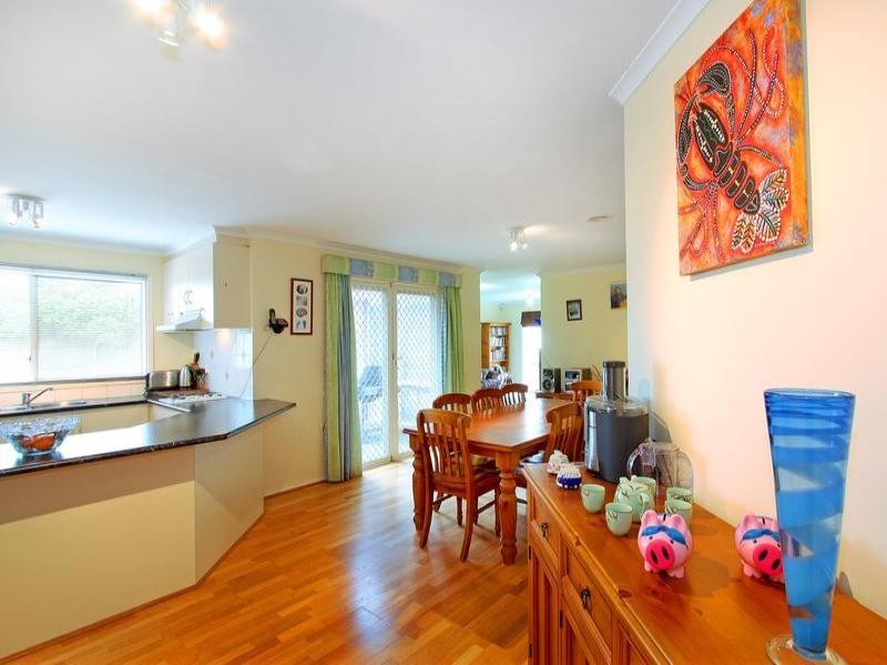 6 Shiraz Close, Mount Martha VIC 3934