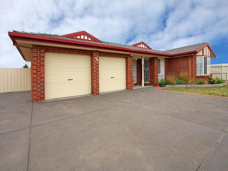 6 Shiraz Close, Mount Martha VIC 3934
