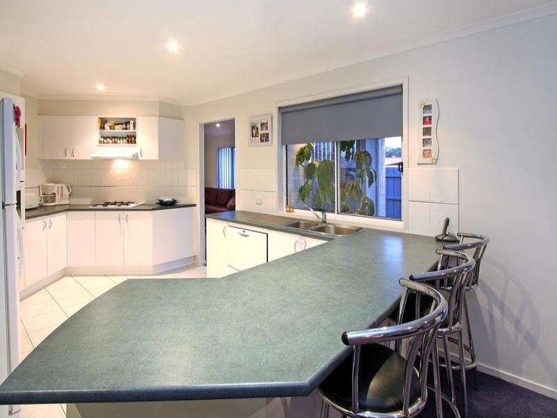 6 Beethoven Court, Mount Martha VIC 3934