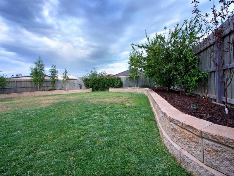 6 Beethoven Court, Mount Martha VIC 3934