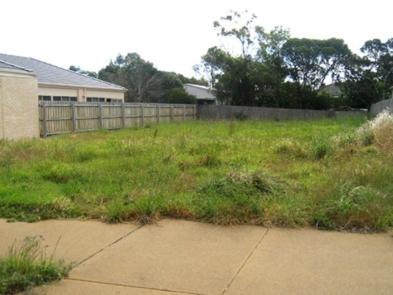 4 Mariner Place, Safety Beach VIC 3936