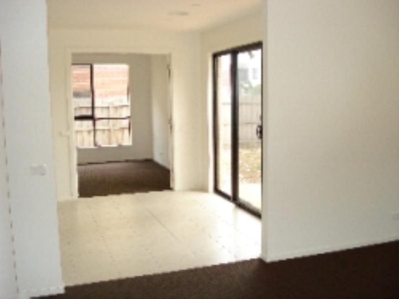 1/8 Williams Street, Dromana VIC 3936