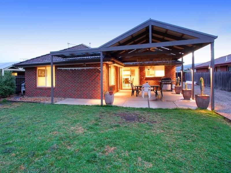 32 Fairway Drive, Safety Beach VIC 3936