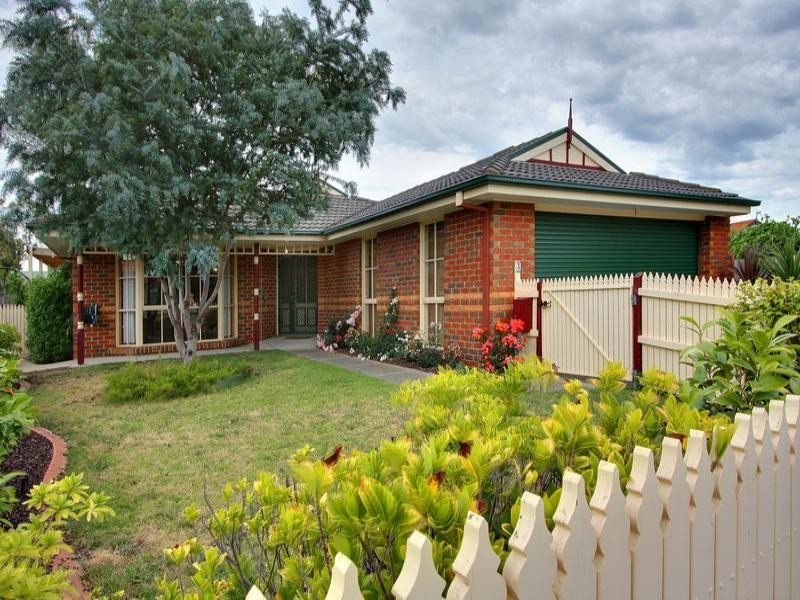 3 Telford Close, Mornington VIC 3931