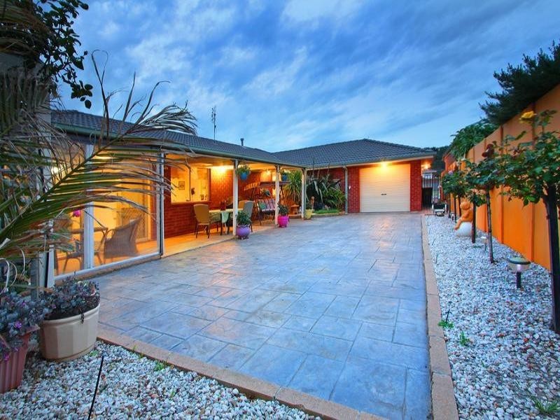56 Victoria Street, Safety Beach VIC 3936