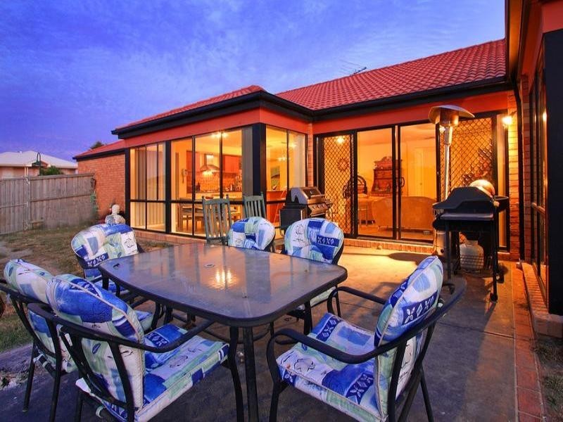 11 Antony Drive, Mornington VIC 3931