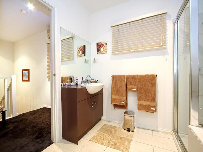 3/10 Surrey Street, Mornington VIC 3931