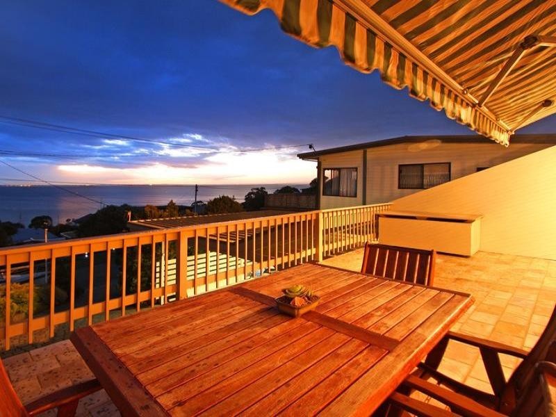 44 Mount Martha Road, Mount Martha VIC 3934