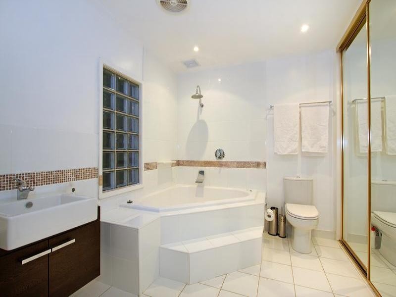 68 Bellbird Road, Mount Eliza VIC 3930