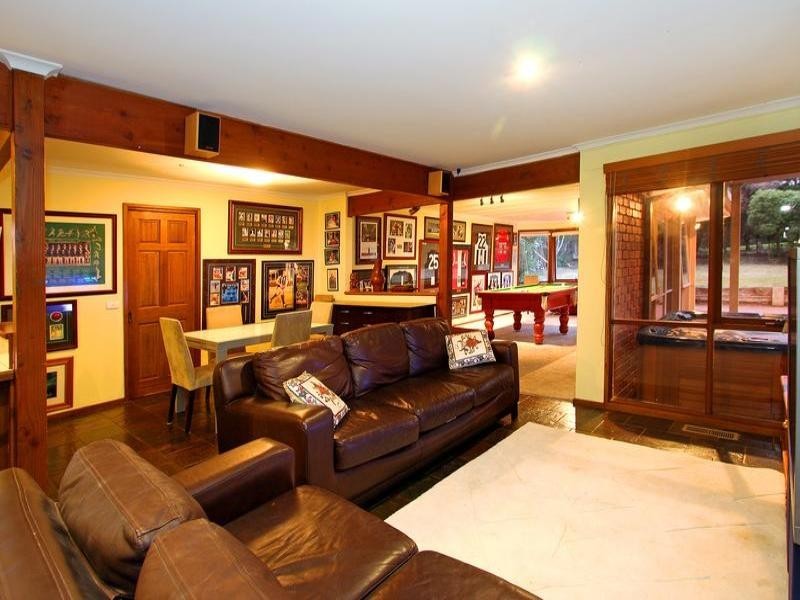 7 Jacaranda Crescent, Mornington VIC 3931