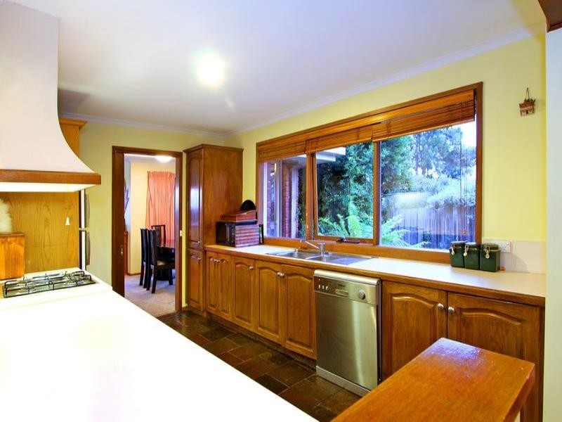 7 Jacaranda Crescent, Mornington VIC 3931