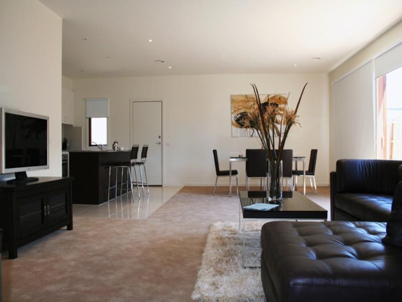 1/108 Tanti Avenue, Mornington VIC 3931