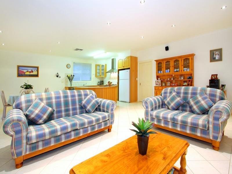 15 Tonkin Street, Safety Beach VIC 3936