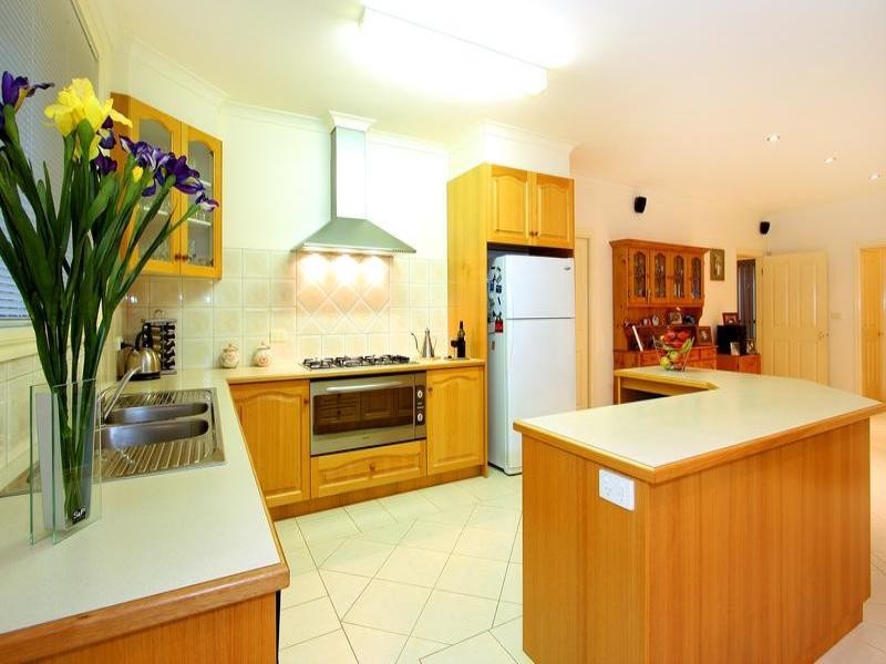 15 Tonkin Street, Safety Beach VIC 3936