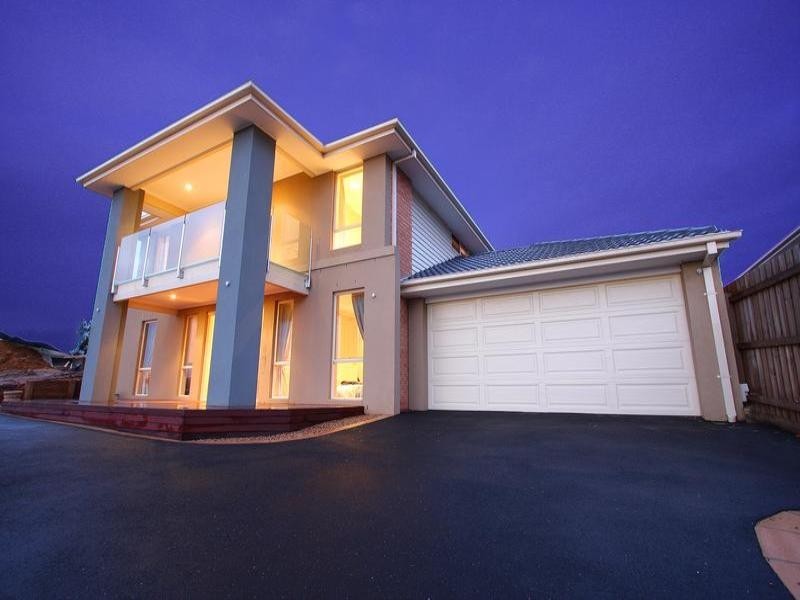 9 Reflections Way, Mornington VIC 3931