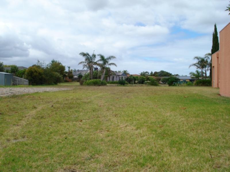 9 Country Club Drive, Safety Beach VIC 3936