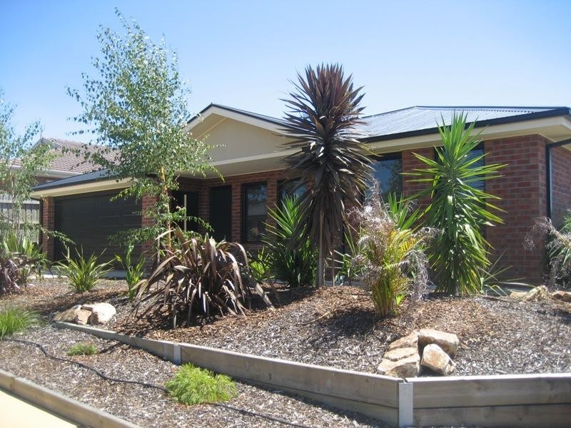 18 Marriott Drive, Mount Martha VIC 3934