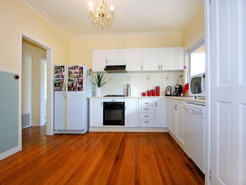 44 Van Ness Avenue, Mornington VIC 3931