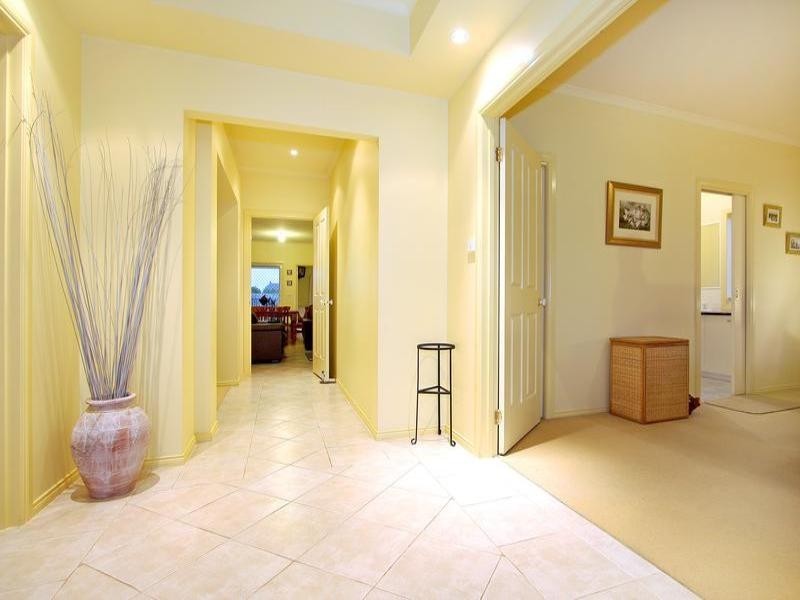 4 Chardonnay Drive, Mount Martha VIC 3934