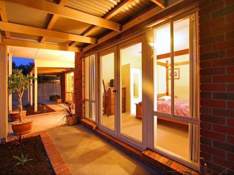 4 Chardonnay Drive, Mount Martha VIC 3934