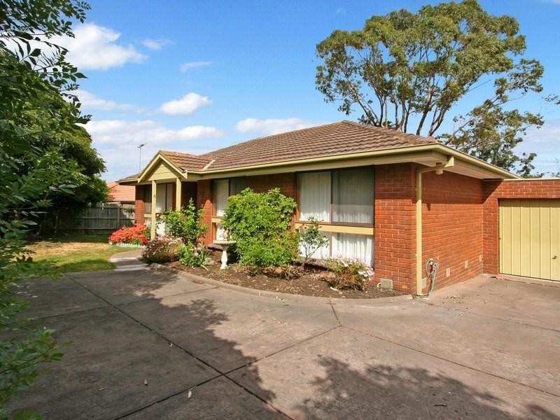 4/8 Van Ness Avenue, Mornington VIC 3931