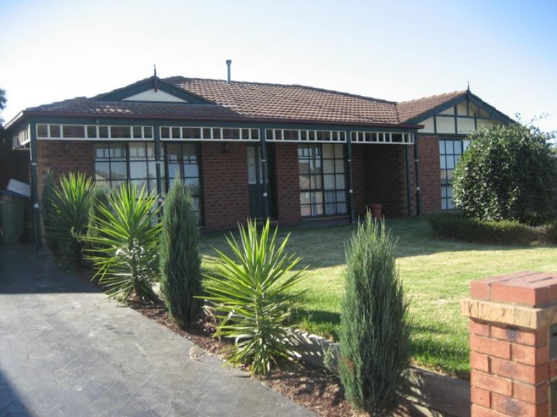 34 Amberley Drive, Mount Martha VIC 3934