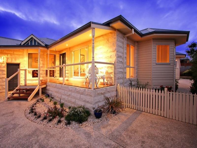51 Escarpment Drive, Frankston South VIC 3199
