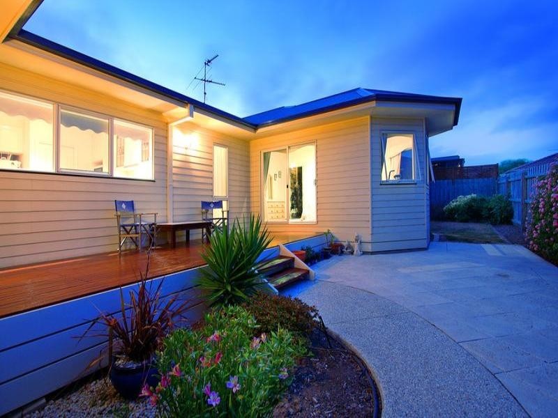 51 Escarpment Drive, Frankston South VIC 3199