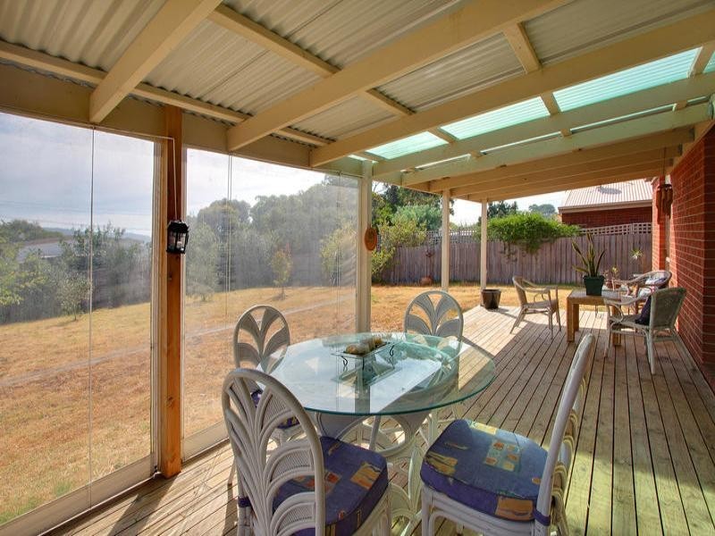 31 Coveside Avenue, Safety Beach VIC 3936