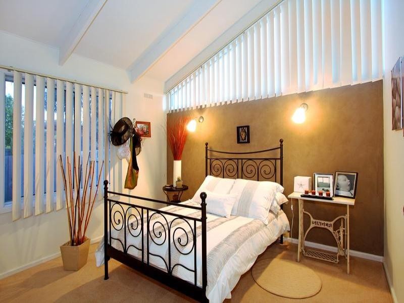 2/39 Alameda Avenue, Mornington VIC 3931