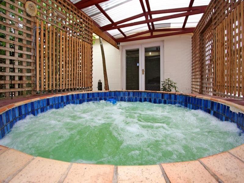 20 Sunningdale Avenue, Mornington VIC 3931