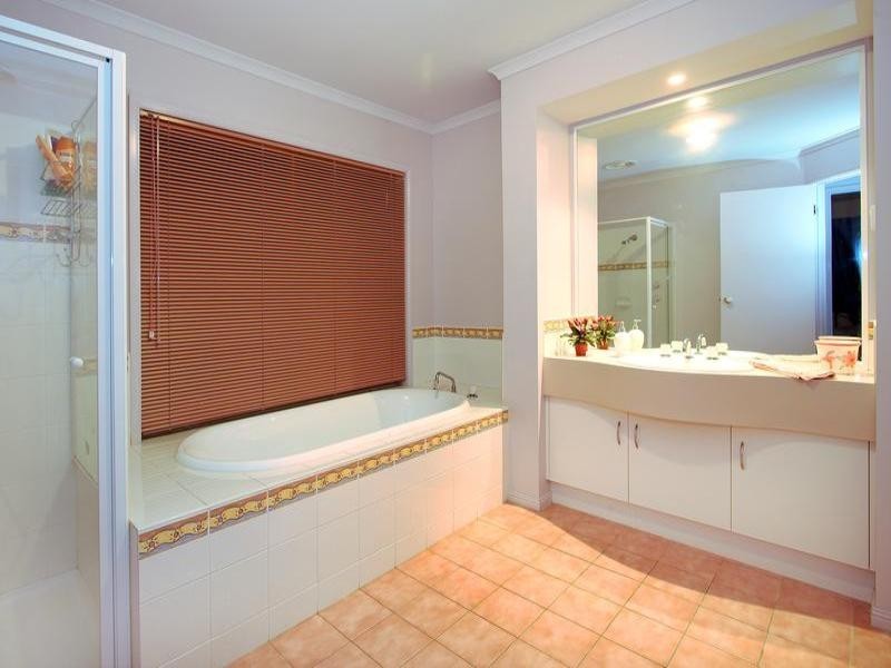 91 Victoria Street, Safety Beach VIC 3936