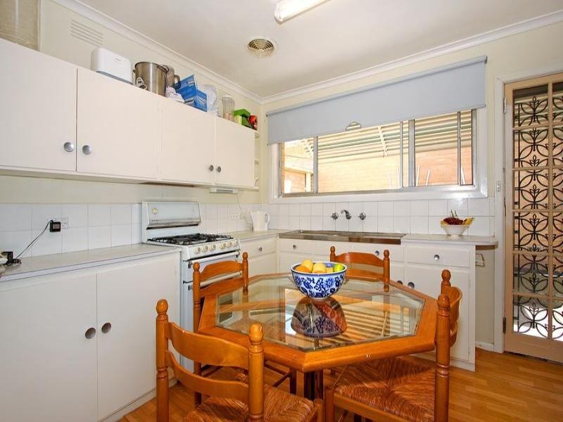 2/23 Cromwell Street, Mornington VIC 3931