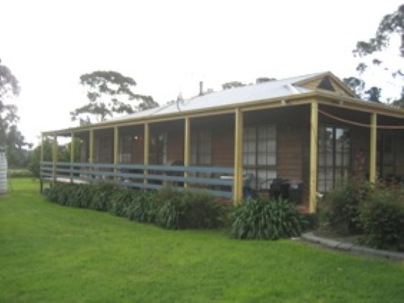 7 Dandenong Hastings Road, Tyabb VIC 3913