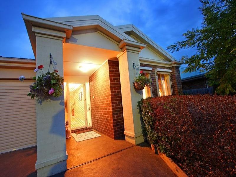 22 Waltham Drive, Mornington VIC 3931