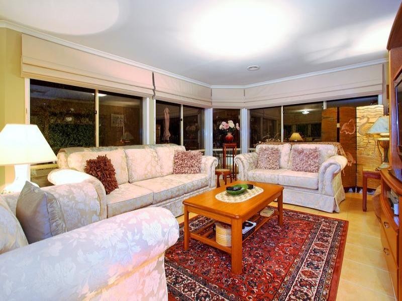 22 Waltham Drive, Mornington VIC 3931