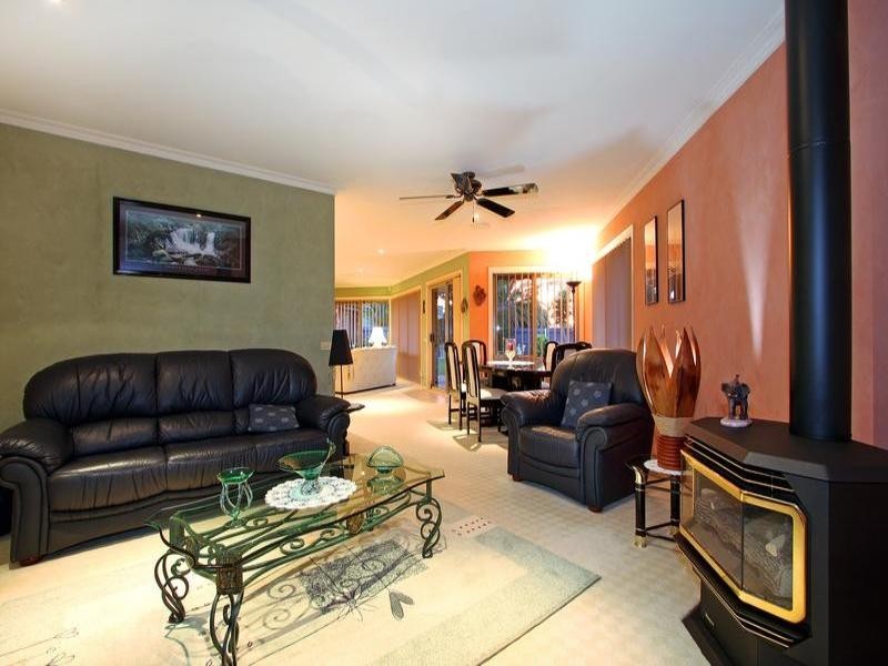 8 Country Club Drive, Safety Beach VIC 3936