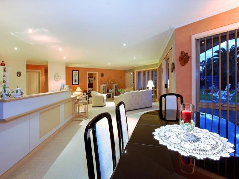 8 Country Club Drive, Safety Beach VIC 3936