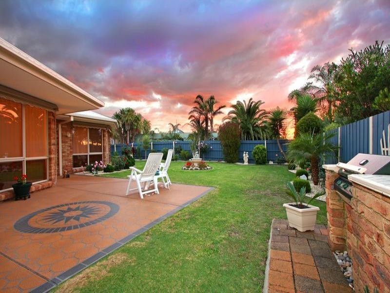 8 Country Club Drive, Safety Beach VIC 3936