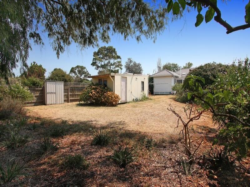 24 Kent Street, Mornington VIC 3931