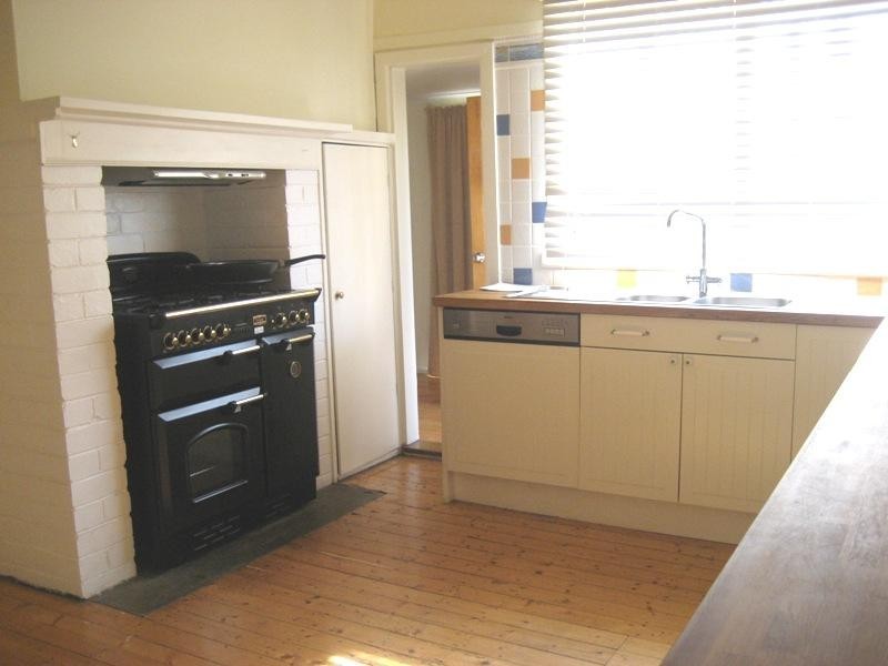 1 Bayview Road, Mornington VIC 3931