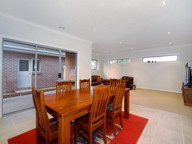 1/27 Alameda Avenue, Mornington VIC 3931