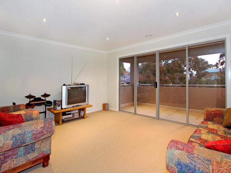 1/27 Alameda Avenue, Mornington VIC 3931