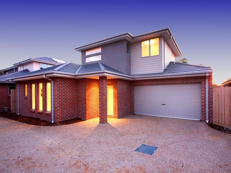 2/27 Alameda Avenue, Mornington VIC 3931